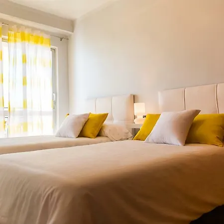 Piso Primera Línea De Playa Apartamento